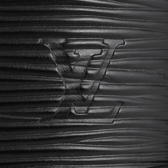 Louis Vuitton Handbag Black Epi Alma Nano - Picture 8 of 9